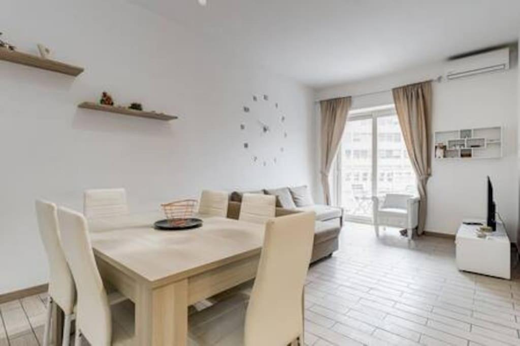 Domus Laterani By Jfm - Comfortable Big Terrace Colosseo Appartamento *