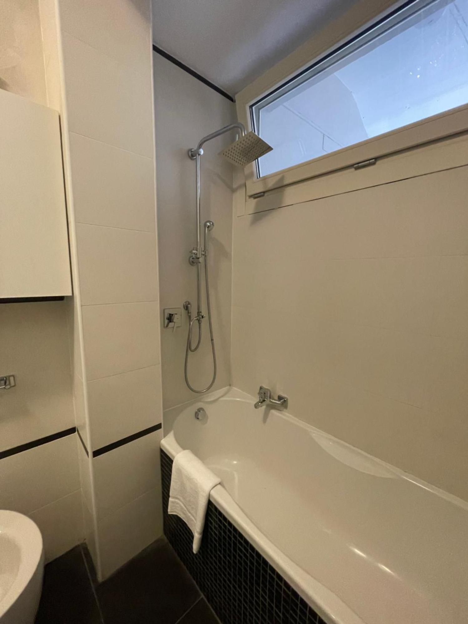 Domus Laterani By Jfm - Comfortable Big Terrace Colosseo Appartamento *