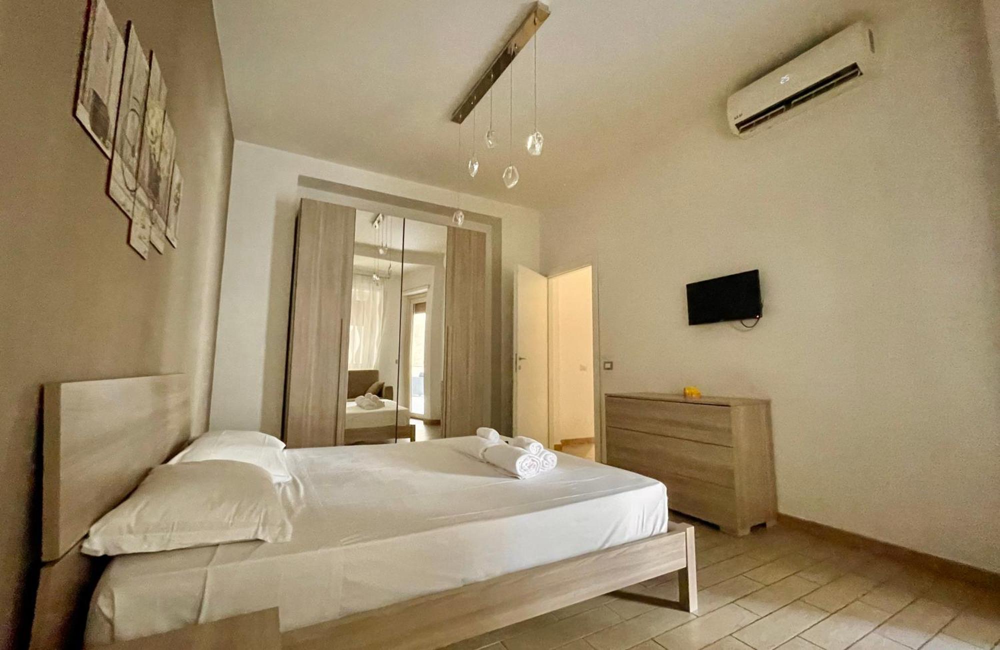 Domus Laterani By Jfm - Comfortable Big Terrace Colosseo Appartamento *